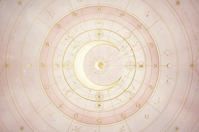Ilustração etérea de um mapa astral com o símbolo da Lua em destaque, tons pastel e dourados, representando a conexão com as emoções.